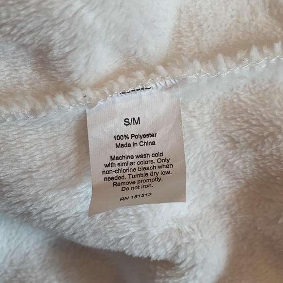 Velvet Kitten White Bathrobe NWOT Small - Picture 11 of 11